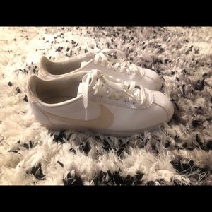 Nike Classic white Cortez Sneakers
